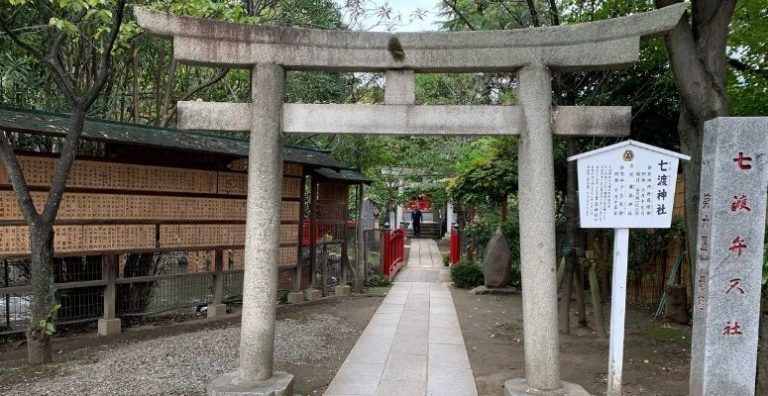 Koto Tomioka Hachiman shrine